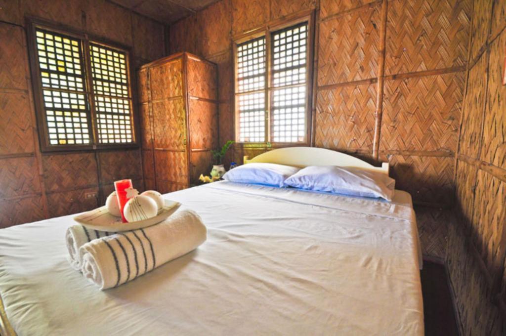 Villa De Pico Highland Beach Resort Puerto Galera Phòng bức ảnh